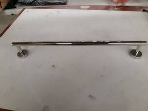lot 34103 image: HAIYING TOWEL BAR