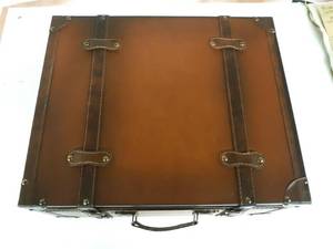 lot 34117 image: DJs CD CASE