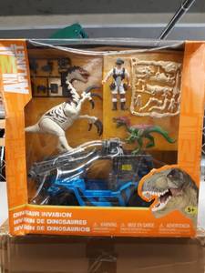 lot 340006 image: Animal Planet Dinosaur Invasion Set - Therizinosaurus