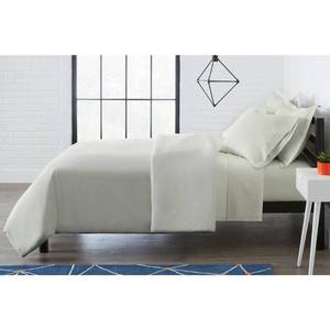 lot 36513 image: StyleWell Brushed Soft Microfiber 3-Piece FullQueen Duvet Cover Set in Moss, Green