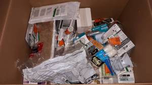 lot 36592 image: Lot of Assorted Bulbs, Vents, Brushes, & Attachments
