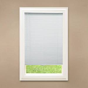 lot 35213 image: Hampton Bay White Cordless 1 in. Room Darkening Vinyl Blind - 23 in. W x 48 in. L (Actual Size 22.5 in. W x 48 in. L)