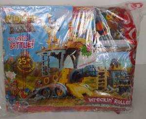lot 5030 image: Little Tikes Kingdom Builders - Wreckin Roller