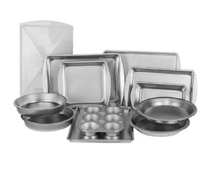 lot 5063 image: EZ Baker Uncoated, Durable Steel 12-Piece Bakeware Set