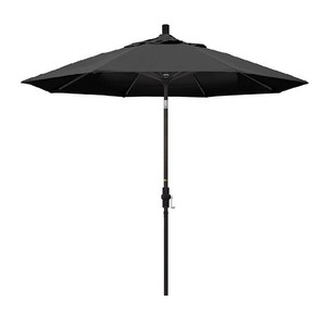 lot 5076 image: California Umbrella 9 Round Aluminum Market Umbrella