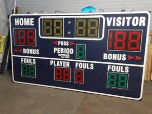 lot 21640 image: Fair Play by Trans-Lux Gym Sized Electronic Scoreboard 5ft x 9ft