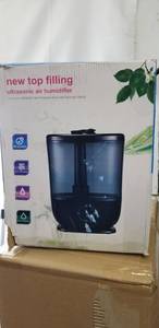 lot 15867 image: ultrasonic air humidifier