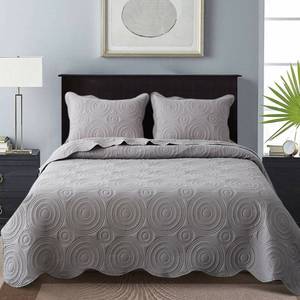 lot 15974 image: NEWLAKE Microfiber Lightweigh Bedspread Coverlet, Embossed Wavelet Pattern, Queen Size