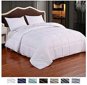 lot 15988 image: Homelike Moment Reversible Lightweight Comforter - All Season Down Alternative Comforter King Summer Duvet Insert White Quilted Bed Comforter King Size White