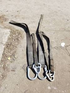 lot 2242 image: Lot of Lift-All Straps