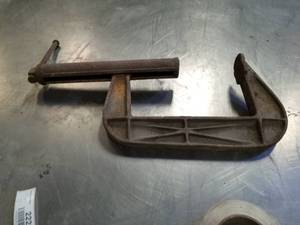 lot 2228 image: Steel XL C Clamp