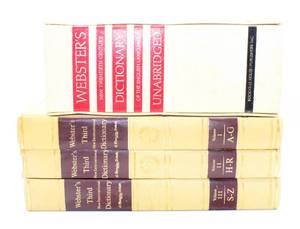 lot 3485 image: Websters Dictionary Lot