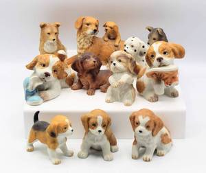 lot 3521 image: Dog Lovers Lot  Adorable collection of figurines - Homco
