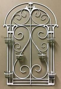 lot 3515 image: Metal Wall Garden Candle Holder 18 x 27 (matches 3514 & 3516)