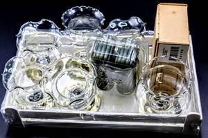 lot 3470 image: 6 Brass Candle Holders with Votive Glass and 2 Boxes of New Home Interiors Votive Candles And White Wooden Tray