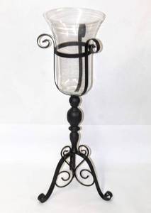 lot 3561 image: Indoor Outdoor 31 Tall Dark Metal Plant Stand And Glass Hurricane Vase