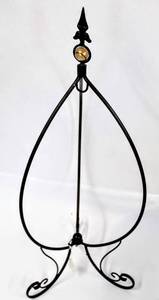 lot 3575 image: 31 Tall Foldable Garden Tripod Plant Hanger
