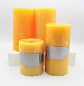 lot 3667 image: (5) Candles Lot - Vanilla Creme Scent