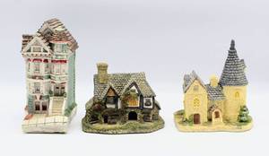 lot 3697 image: Main Street Golden Gate Rowhouse - Hogs Head Beer House by David Winter and Russ Berrie & Co. Cottage House