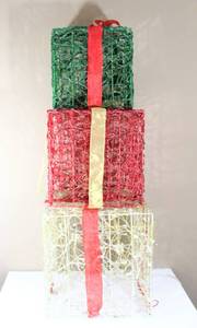 lot 3732 image: Set of 3 Red, White & Green Gift Box Christmas Outdoor Decorations