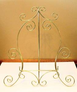 lot 3822 image: Decorative Gold Scroll Metal Easel 29T x 16D x 27W