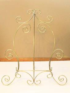 lot 3824 image: Decorative Gold Scroll Metal Easel 29T x 16D x 27W