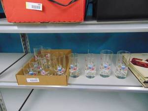 lot 2309 image: Character Glasses