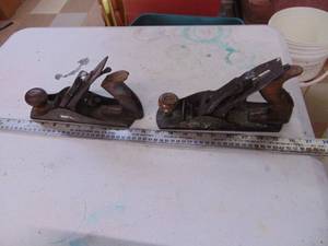 lot 2376 image: Pair of Vintage Hand Planes, Stanley