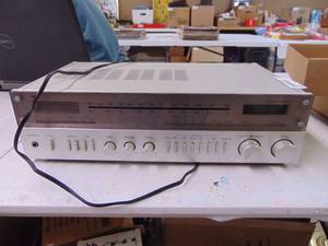 lot 2393 image: Modular Component Systems Stereo Reciever