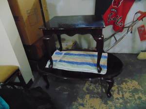 lot 2438 image: 2 End Tables and Coffee Table - Scratched top