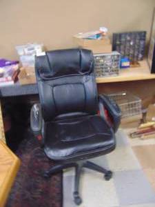 lot 2465 image: Used Office chair