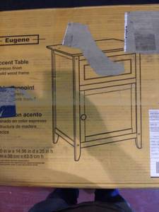 lot 5497 image: Winsome Eugene Accent Table, 18.9 inches, Espresso