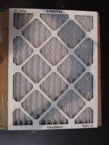 lot 5522 image: NaturalAire Odor Eliminator Air Filter with Baking Soda, MERV 8, 15 x 20 x 1-Inch, 4-Pack
