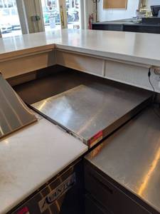 lot 472 image: Stainless Steel Table FBLG3024
