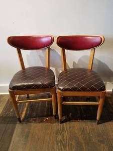 lot 490 image: 2 Restaurant Chairs