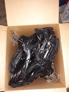 lot 35420 image: Hangers