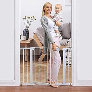 lot 35427 image: Cumbor 40.6�� Auto Close Safety Baby Gate, Durable Extra Wide Child Gate for Stairs,Doorways, Easy Walk Thru Dog Gate for House. Includes 4 Wall Cups, 2.75-Inch and 5.5-Inch Extension, White