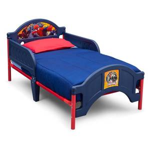 lot 36760 image: Delta Children Plastic Toddler Bed, Marvel Spider-Man
