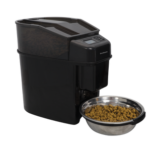 lot 36792 image: Petsafe Healthy Pet Simply Feed