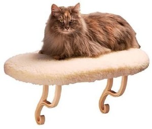lot 36816 image: K&H Pet Products Cat Sill Seat