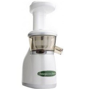 lot 36186 image: Omega Slow Vertical Masticating Juicer - Silver (VRT330S) by Omega Juicers