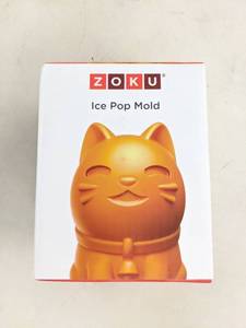 lot 42504 image: Zoku Ice Pop Mold 009 Cadence The Kitty