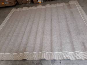 lot 35332 image: outdoor rug retail price $150.00
