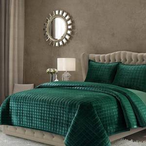 lot 35883 image: Florence Velvet Solid Oversized King Quilt Set