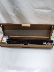 lot 17546 image: Mikrotik RouterBOARD 2011iL-RM, RB2011iL, RB2011iL-RM 64MB 5xGbit OSL4 1U