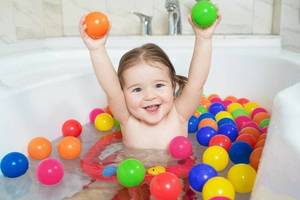 lot 17667 image: Playz 200 Special Edition Soft Plastic Play Balls - Crush Proof, No Sharp Edges,