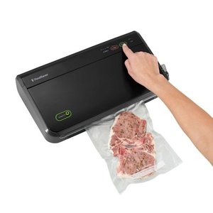 lot 1010 image: FoodSaver FM2100-000 Vacuum Sealing System