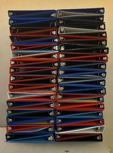 lot 6030 image: Large Lot of 1 12 Binders  Various Colors