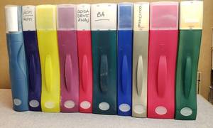 lot 6040 image: Lot of Transparent Binder wColor Ends