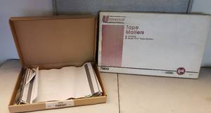 lot 6069 image: Lot of 2 Boxes of Mailers